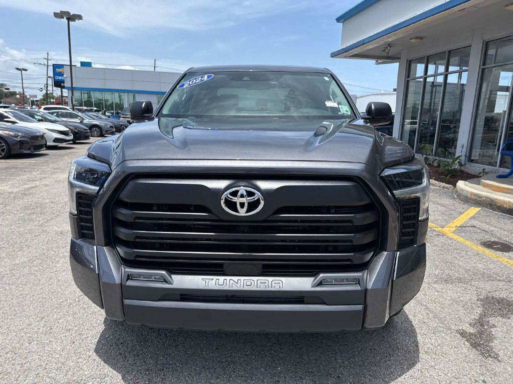 Used 2024 Toyota Tundra SR5 w/ SX Package RWD image 2