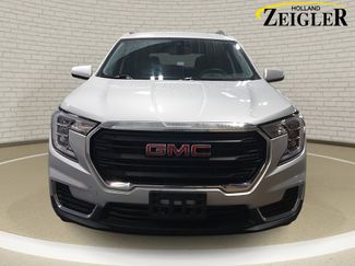 Used 2022 GMC Terrain SLE w/ Driver Convenience Package video 2