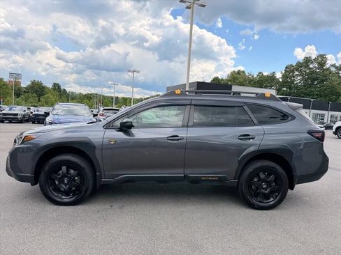 Used 2022 Subaru Outback Wilderness AWD/4WD image 4