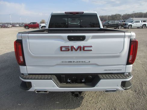 New 2026 GMC Sierra 1500 Denali w/ Denali Reserve Package AWD/4WD image 5