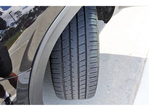 Used 2021 Volkswagen Atlas SEL image 29