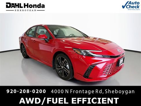 Used 2025 Toyota Camry XSE image 1