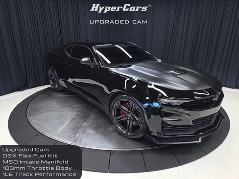 Used 2022 Chevrolet Camaro SS RWD image 1