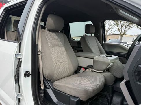 Used 2017 Ford F250 XLT w/ Camper Package AWD/4WD image 19