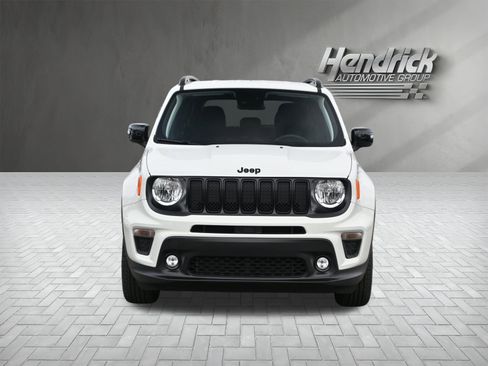 Used 2023 Jeep Renegade Altitude image 6