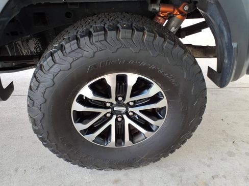 Used 2019 Ford F150 Raptor w/ Equipment Group 801A Mid AWD/4WD image 20