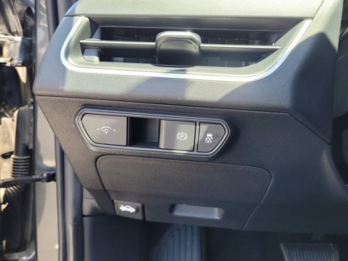 Used 2025 Kia K4 LXS FWD image 24