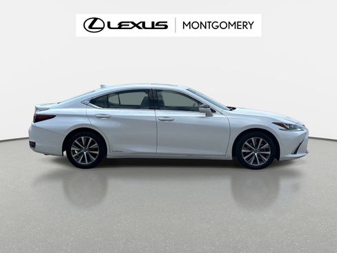 Used 2021 Lexus ES 300h w/ Premium Package FWD image 2
