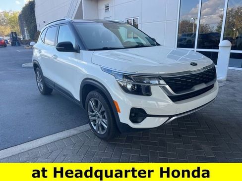 Used 2021 Kia Seltos S image 1