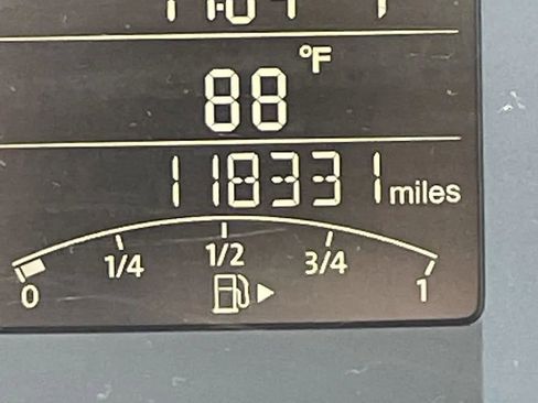 Used 2011 Volkswagen Jetta SE image 22