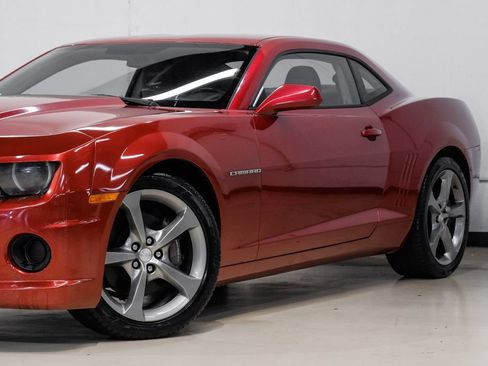 Used 2013 Chevrolet Camaro SS w/ RS Package RWD image 6