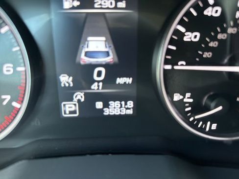 Used 2025 Subaru Outback Premium AWD/4WD image 13