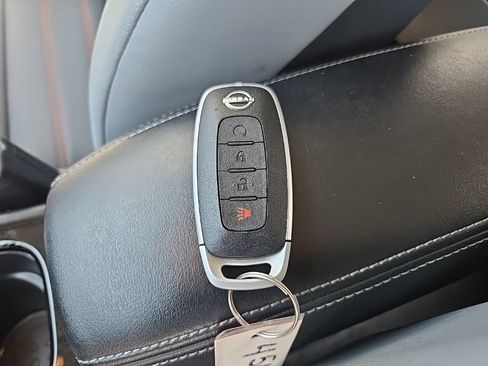 Used 2024 Nissan Kicks SR w/ SR Premium Package FWD image 88