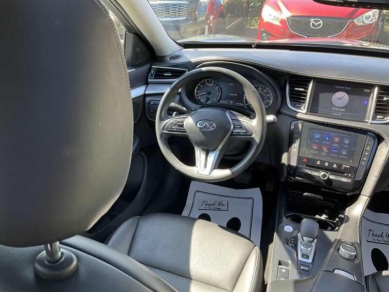 Used 2019 INFINITI QX50 Luxe AWD/4WD image 19