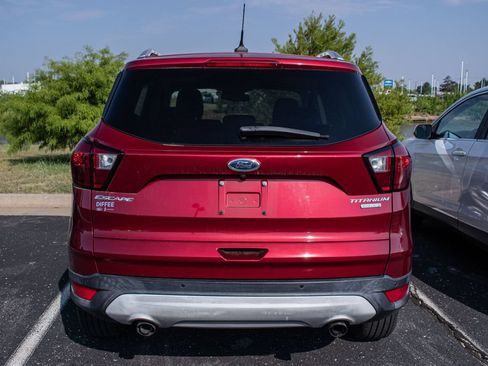 Used 2019 Ford Escape Titanium FWD image 5