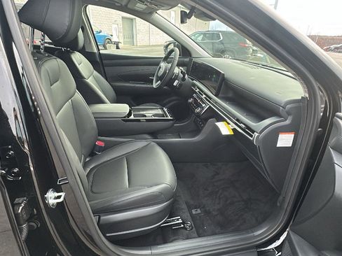 New 2025 Hyundai Tucson SEL image 17