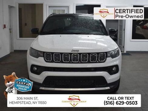 Used 2025 Jeep Compass Limited AWD/4WD image 1