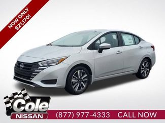 New 2025 Nissan Versa SV w/ Trunk Package 360° Tour