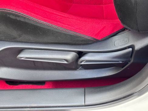 Certified 2024 Honda Civic Type R image 18