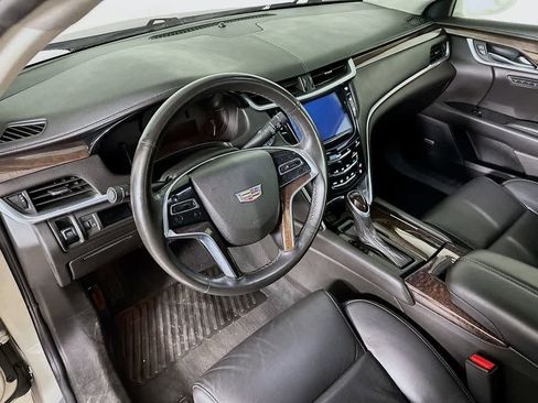 Used 2016 Cadillac XTS Luxury image 2