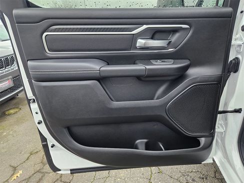 New 2026 RAM 1500 4x4 Crew Cab image 14