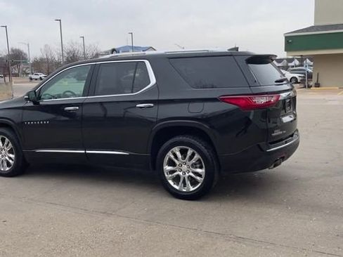 Used 2019 Chevrolet Traverse High Country w/ LPO, Floor Liner Package image 6