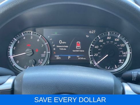 Used 2023 Toyota Highlander L FWD image 7