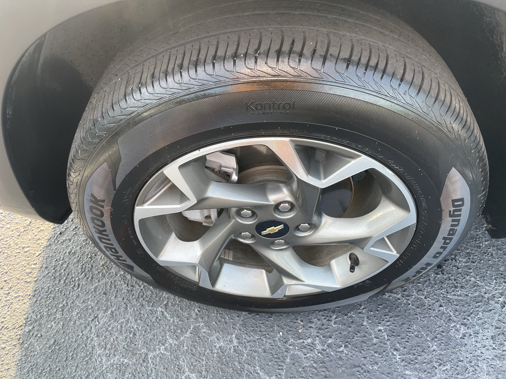 Certified 2025 Chevrolet Trax LT FWD image 6