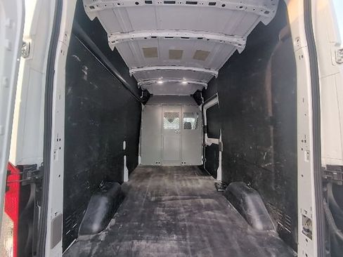 Used 2023 Ford Transit 250 148 High Roof w/ Load Area Protection Package RWD image 9