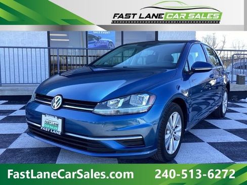 Used 2020 Volkswagen Golf 4-Door image 1