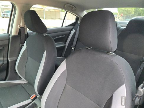 Used 2025 Nissan Versa S w/ Trunk Package FWD image 9