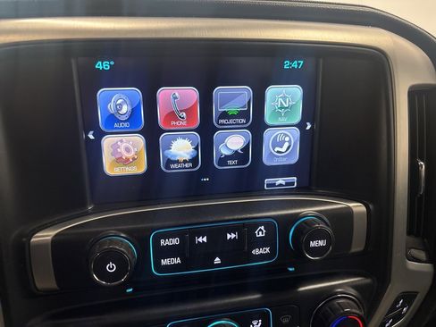 Used 2018 GMC Sierra 1500 SLT w/ SLT Premium Package image 19