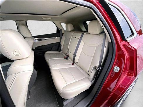 Used 2025 Cadillac XT5 Premium Luxury FWD image 28