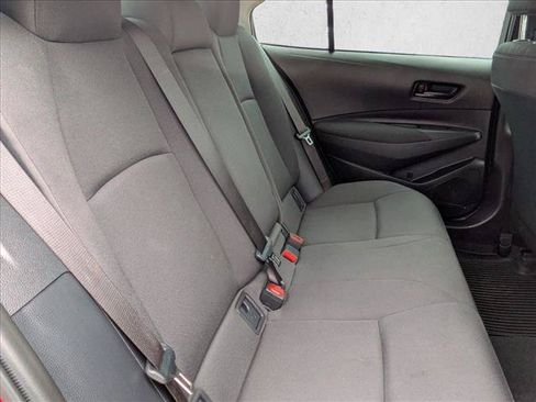 Used 2025 Toyota Corolla LE FWD image 18
