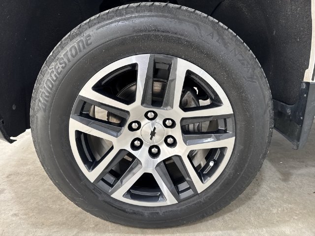Used 2020 Chevrolet Silverado 1500 LT Trail Boss AWD/4WD image 32