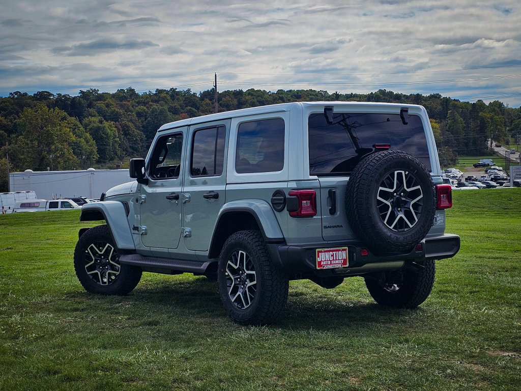New 2027 Jeep Wrangler Unlimited Sahara AWD/4WD image 5