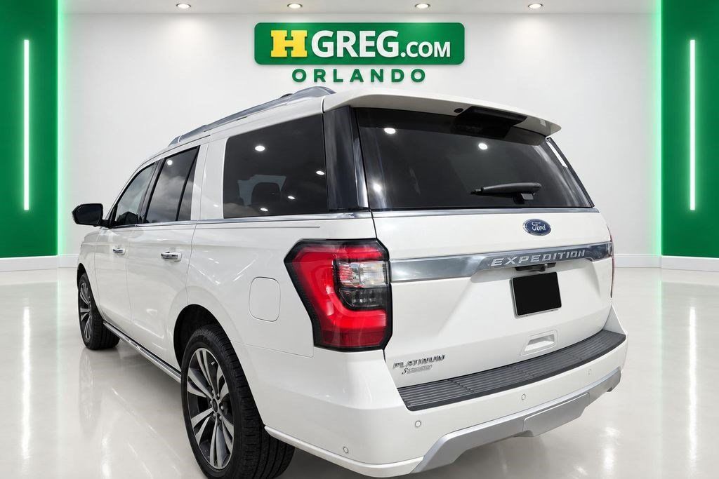Used 2020 Ford Expedition Platinum RWD image 2
