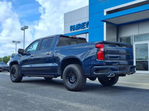 Used 2023 Chevrolet Silverado 1500 High Country w/ Technology Package image 3