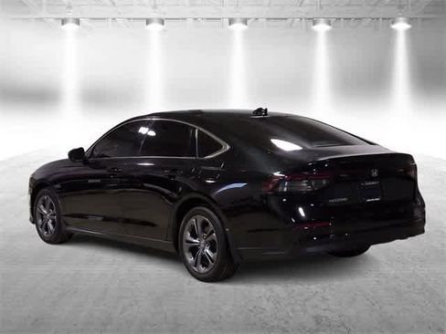 Used 2023 Honda Accord EX image 6