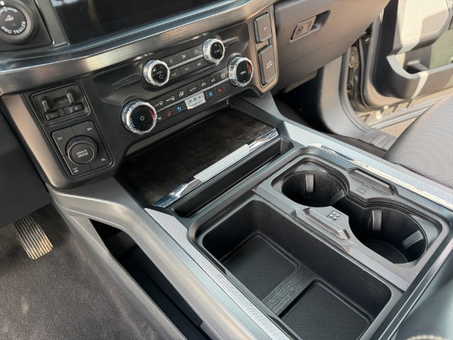 Used 2024 Ford F350 Lariat w/ Lariat Ultimate Package AWD/4WD image 21