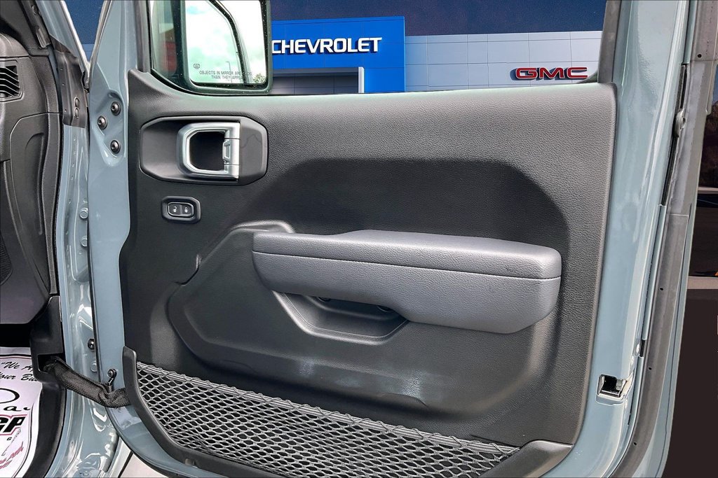 Used 2024 Jeep Gladiator Sport AWD/4WD image 31
