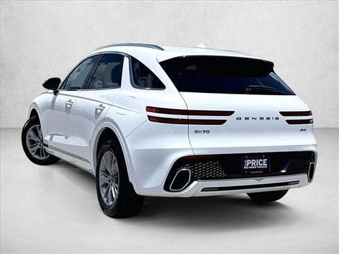 Used 2022 Genesis GV70 2.5T AWD/4WD image 13