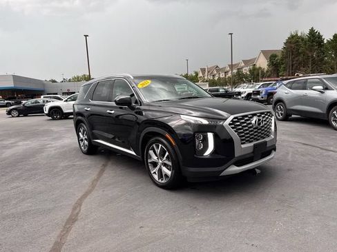 Used 2022 Hyundai Palisade SEL w/ 8P Bench Seat Package AWD/4WD image 1