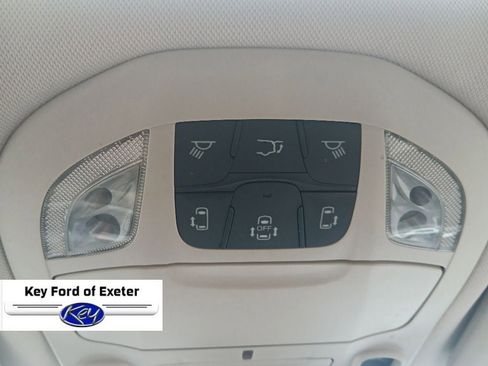 Used 2018 Chrysler Pacifica Limited w/ Advanced Safetytec Group FWD image 41