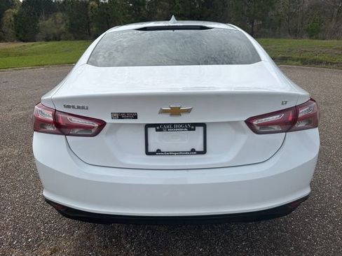 Used 2021 Chevrolet Malibu LT image 8
