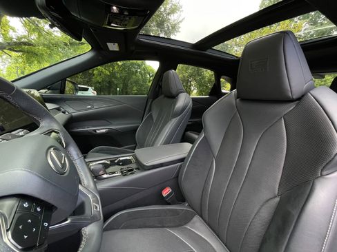 Used 2023 Lexus RX 500h F Sport w/ Cold Area Package image 11