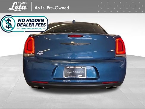 Used 2020 Chrysler 300 Touring w/ Sport Appearance Package RWD image 12