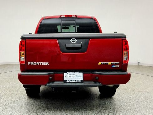 Used 2019 Nissan Frontier Desert Runner RWD image 6