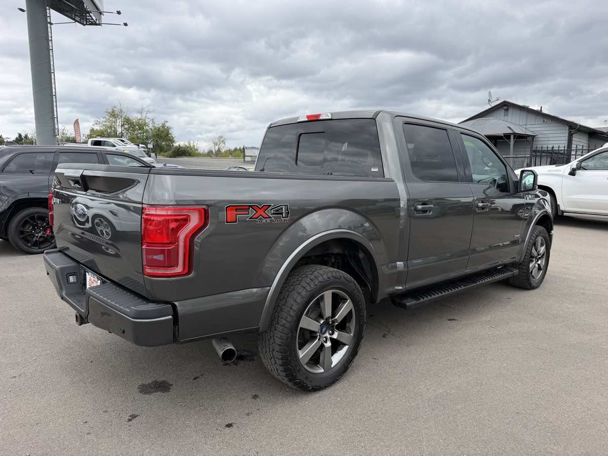 Used 2017 Ford F150 Lariat w/ Equipment Group 501A Mid AWD/4WD image 8