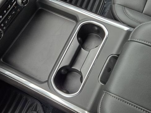 New 2025 Chevrolet Silverado 2500 LTZ w/ LTZ Premium Package AWD/4WD image 15